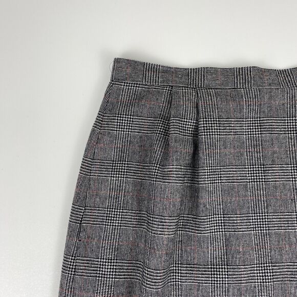 La Suit Petite Skirt Set Womens Sz 12 Black Red Plaid Wool Blend 80s VTG 2pc - Picture 8 of 15